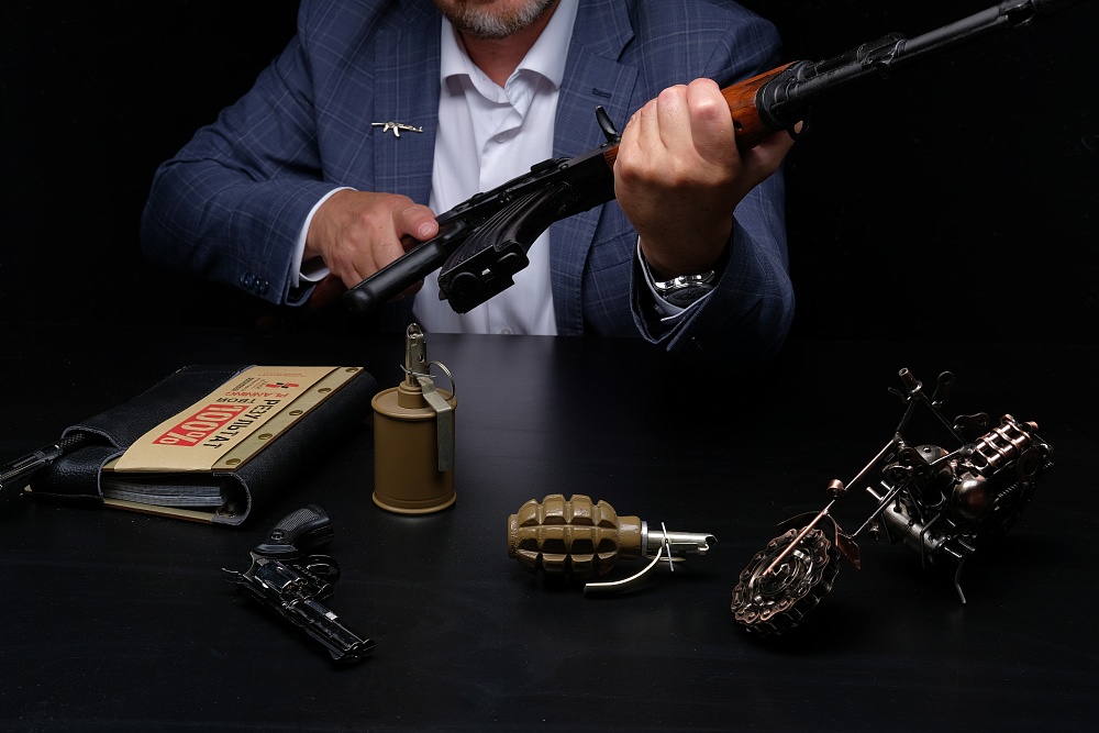 Подарки на 23 февраля мужчинам и мальчикам