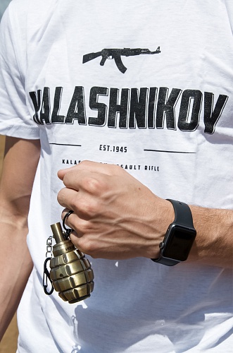 Футболка "Калашников" 100% хлопок (р.48) черная